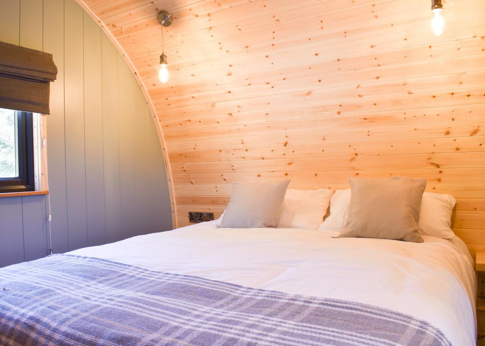 Отель Hill Farm Retreat Wangford Экстерьер фото